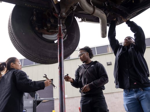 AcadKnow_FeaturedMedia